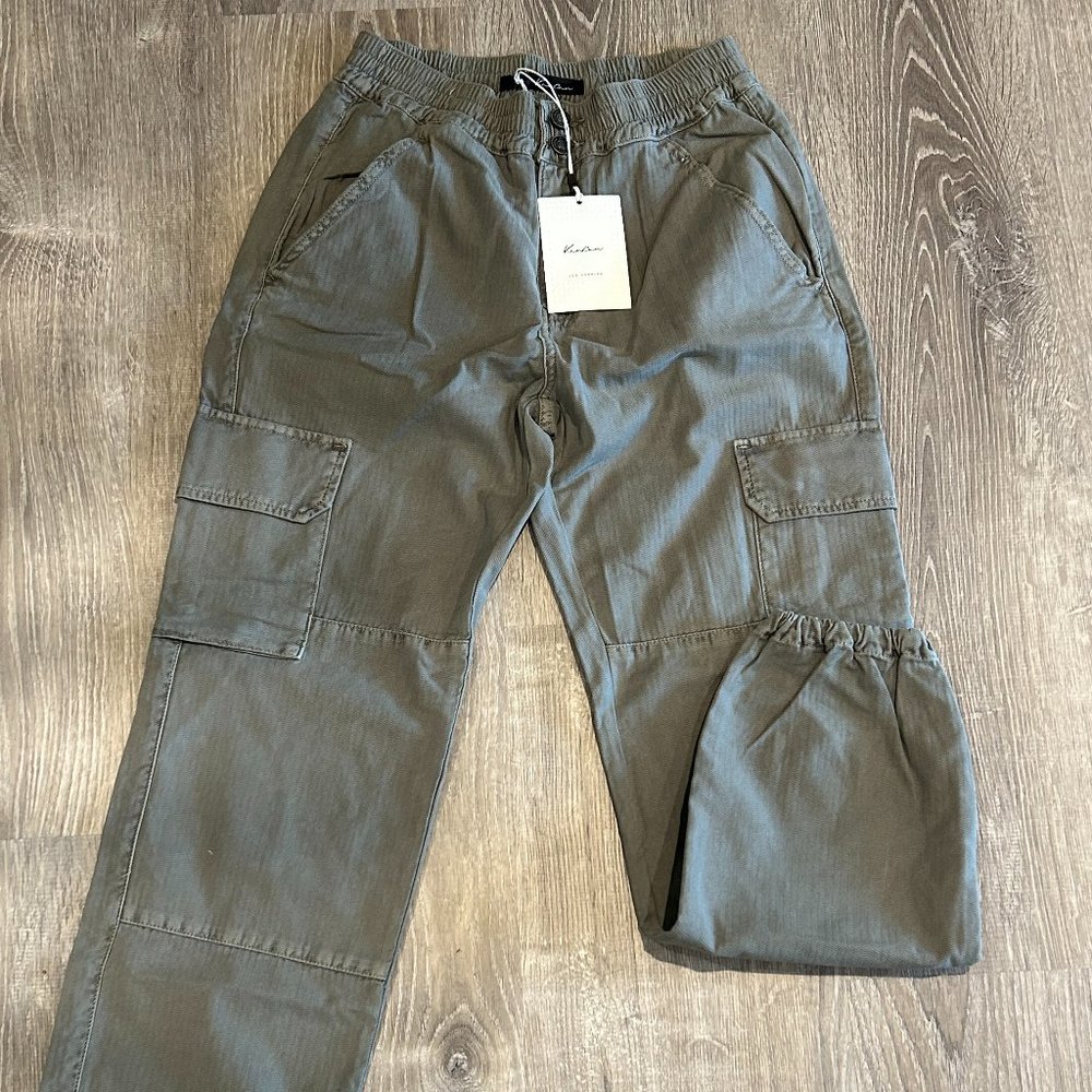 Cargo Pants by KanCan
